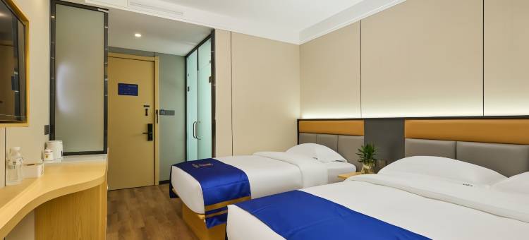 速8优选酒店(乌兰布统景区店)图片