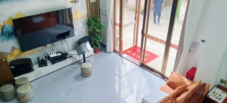 北冰熊温泉民宿图片