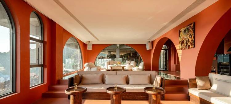 秀山一色悬崖山居民宿图片