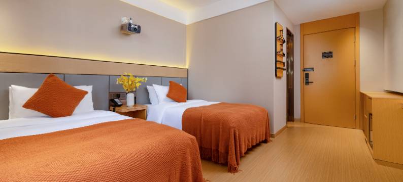 汇栖寓酒店(深圳天安云谷雪象地铁站店)图片