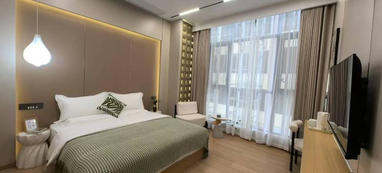 繁间民宿(五星地下商业街红城天街店)图片