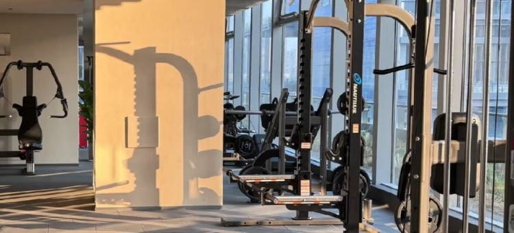 朗逸酒店公寓(兴中广场中山北站店)图片