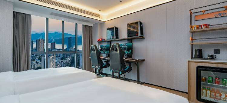 雷神电竞酒店(宜昌星光天地店)图片