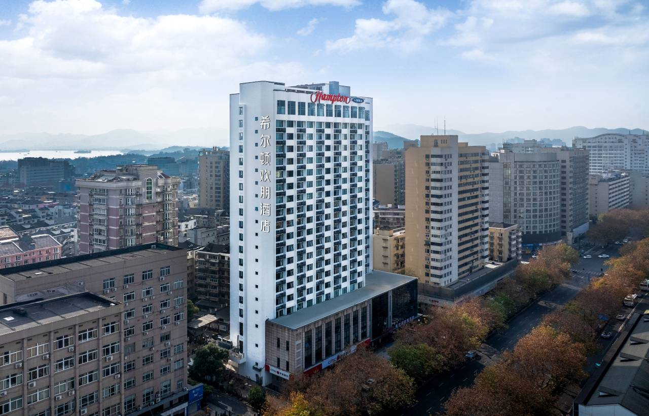 杭州西湖湖滨武林广场希尔顿欢朋酒店图片