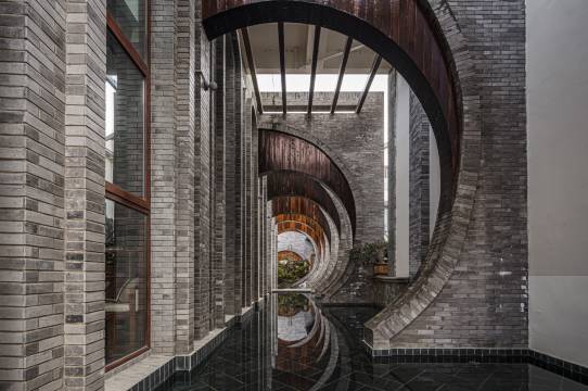 阿凯缇娅·云锦月(大理古城店)图片