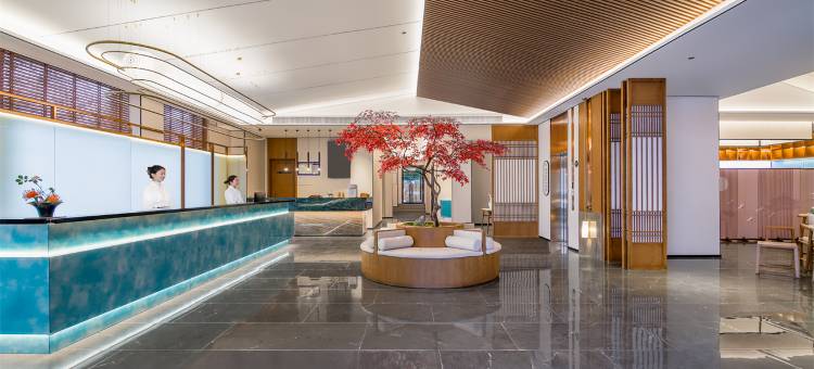 陌上轻居酒店(荆州高铁站东方神画方特店)图片