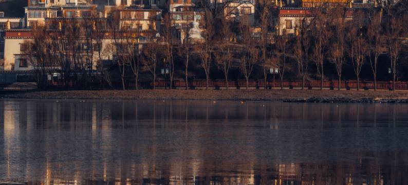 岚隐·LanYin丨香格里拉心中的月光丨供氧度假酒店(松赞林寺店)图片