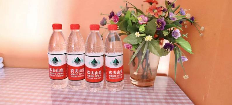 沈阳小胖达人时尚主题公寓图片