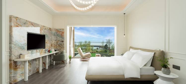 青岛海上西湖民宿(金沙滩度假区唐岛湾店)图片