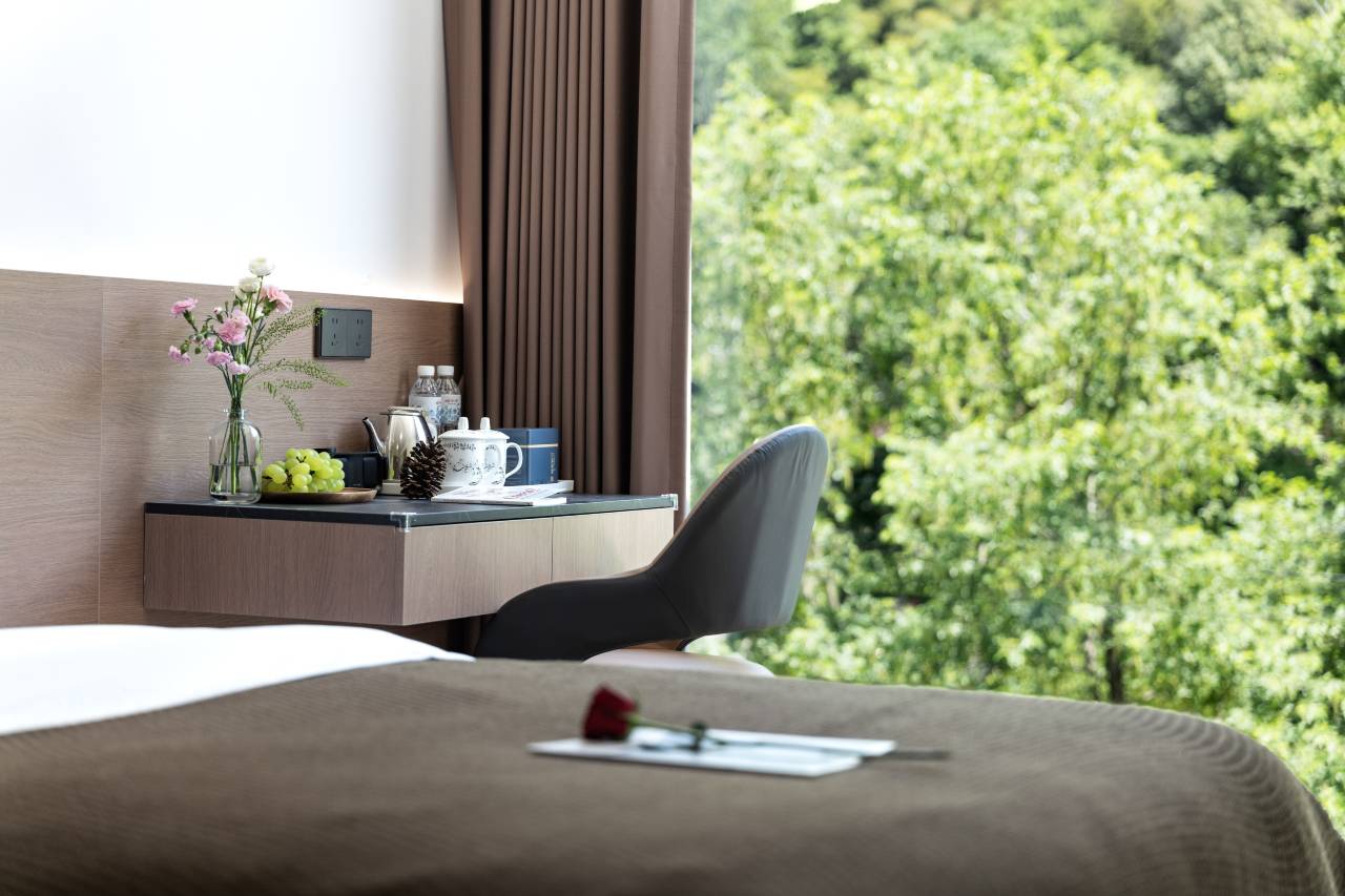 外滩壹號·山川竹海·智能影音·美宿(泾县水墨汀溪风景区店)图片