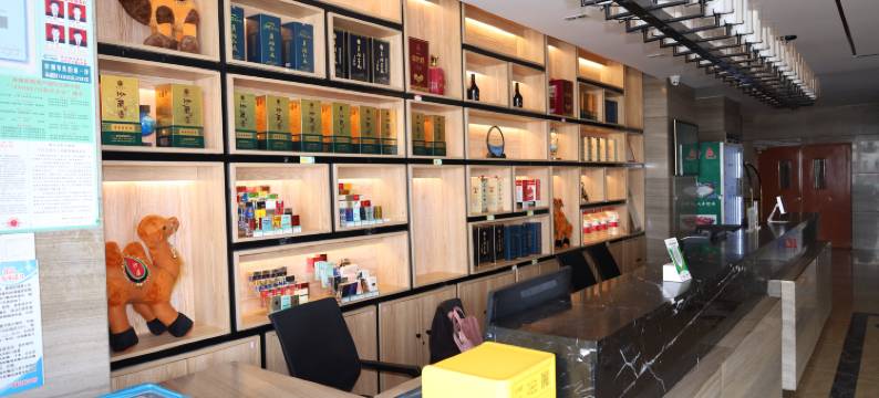 夜鸣沙酒店图片