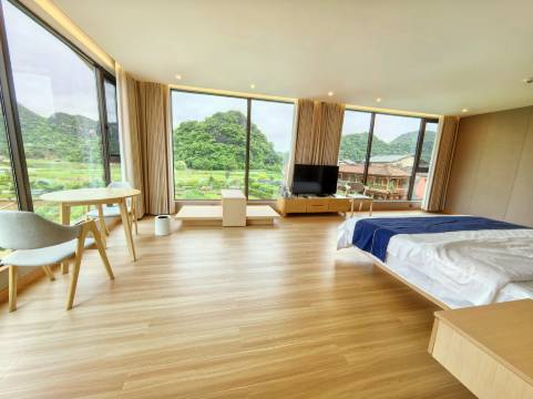 普者黑七月野奢假日酒店图片