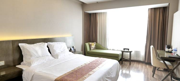 潮曼酒店(涞源白石山店)图片