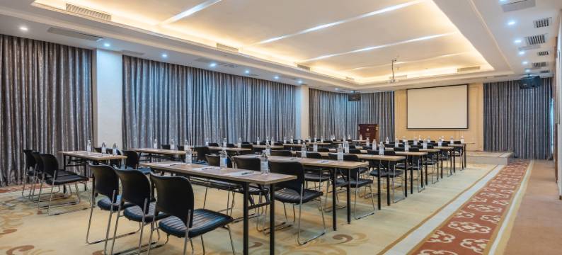 广州广丰酒店(嘉禾望岗地铁站金铂天地店)图片