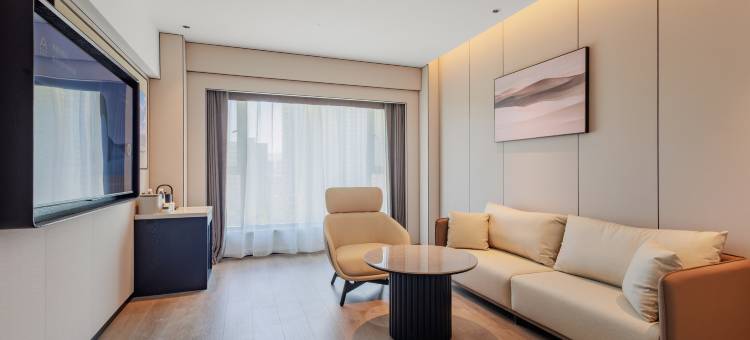 石河子步行街西环路亚朵酒店图片