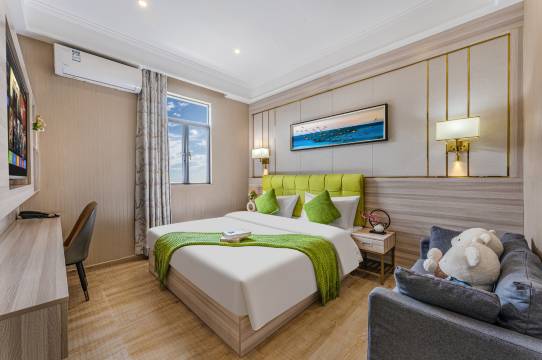 露驿十八公寓(广州龙归地铁站店)