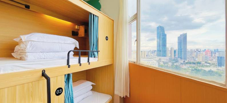 云鼎天宫青年旅舍(南屏步行街昆明老街店)图片