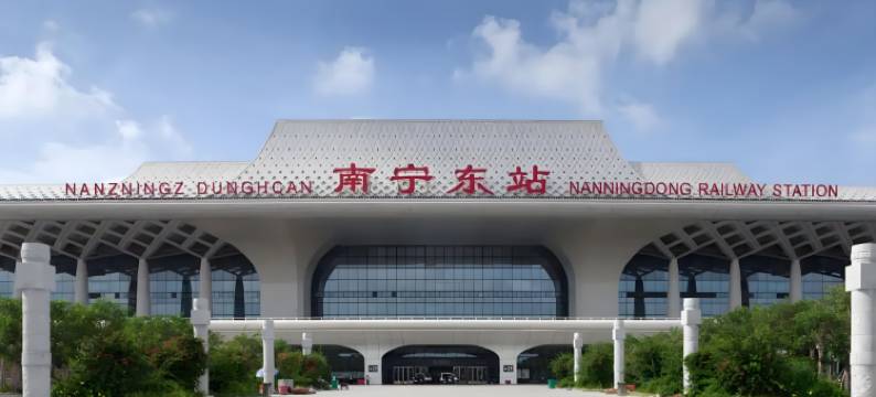 栖夕电影酒店(南宁九曲湾温泉首创奥特莱斯店)图片