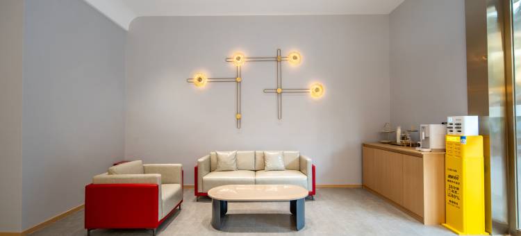 栖悦酒店(米公路沃尔玛民发广场店)图片