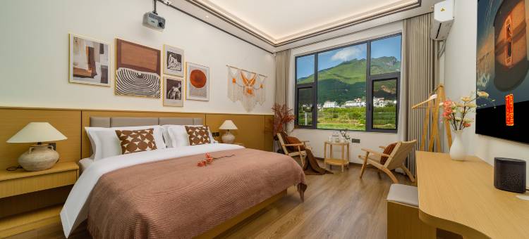 楠华居·Homy山景智能美宿(丽江三义国际机场店)图片