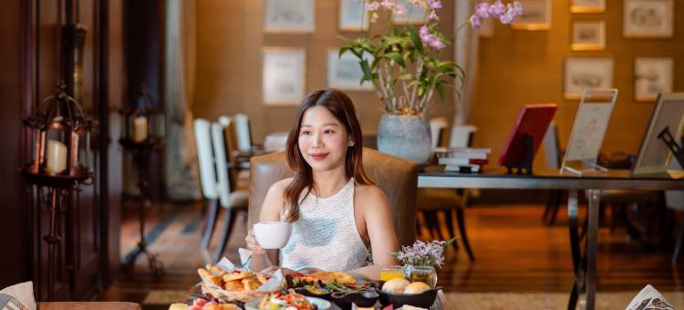 丽笙套房曼谷素坤逸(Radisson Suites Bangkok Sukhumvit)图片