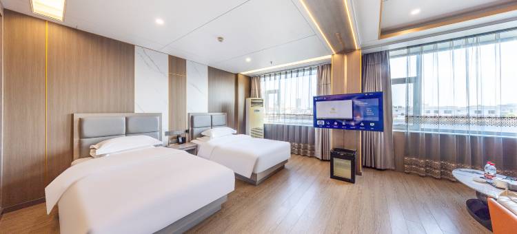 潮漫酒店(酒泉汉唐美食街店)图片