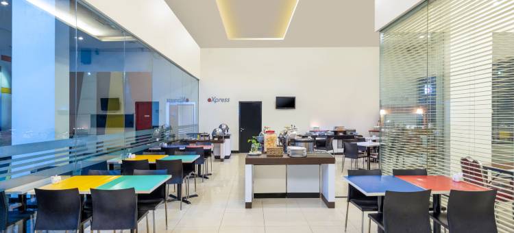 万隆牛仔裤街艾玛利斯酒店(Amaris Hotel Cihampelas Bandung)图片