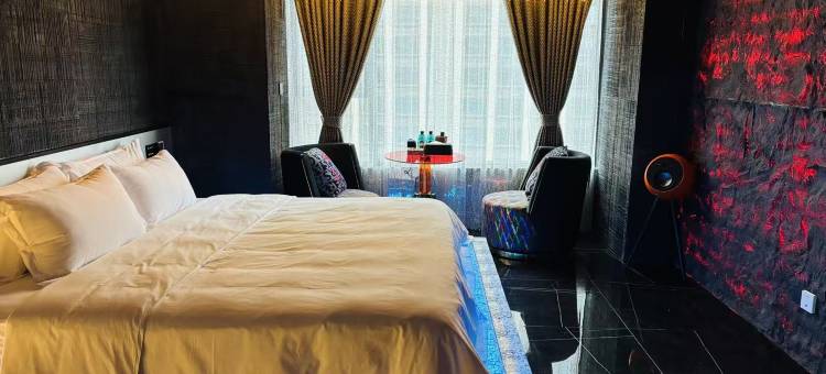 X2定制酒店(乐山高铁站世豪广场店)图片