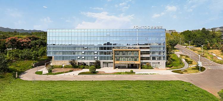 枫渡酒店(龙兴明月湖店)图片