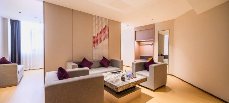 云霄君逸假日酒店图片