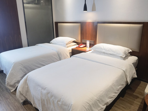 陇南蕊嘉锦龙酒店(阶州夜市店)