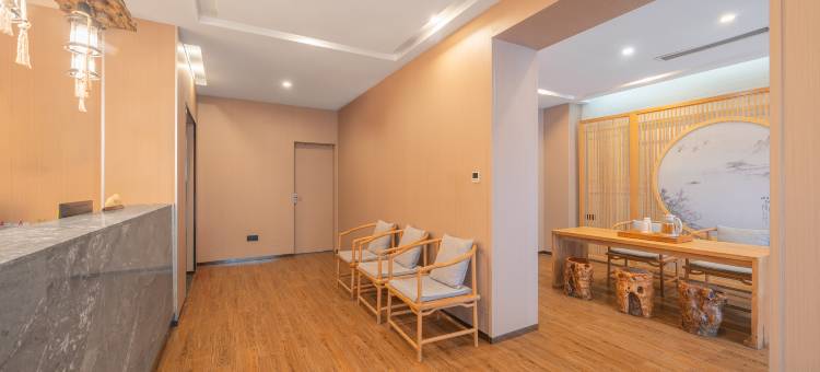 悦森·禧致酒店(城市中心广场老达一中店)图片