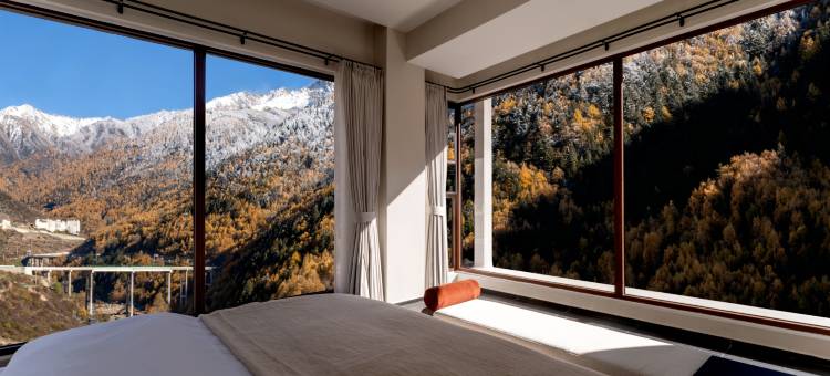 浔光月归·雪山秘境美宿(四姑娘山景区店)图片