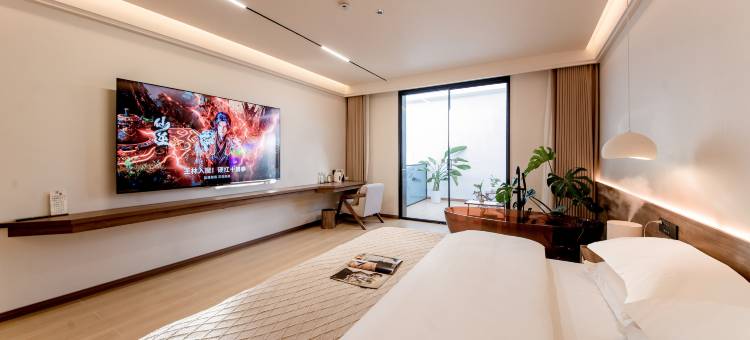 诗情｜Verse设计师智能氧境(独克宗古城大佛寺转经筒店)图片