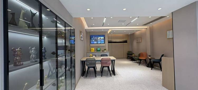 如家派柏·云酒店(费县东方购物广场店)图片