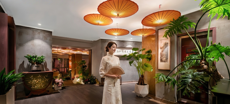 雨巷舍·寻幽庭院酒店(阜阳颍州区商厦时代广场店)图片