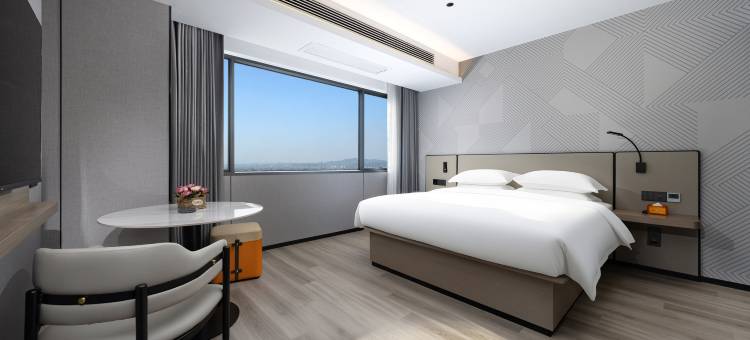 柏曼国际酒店(湘潭砂子岭窑湾历史文化旅游景区店)图片