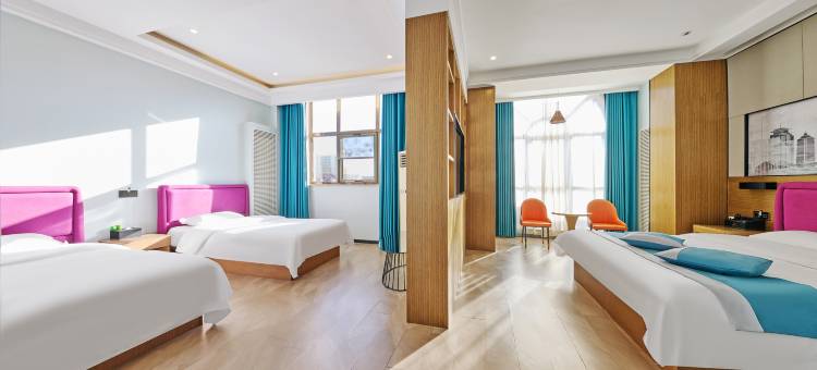 TUKE丨途客中国轻居酒店(廊坊香河家具城店)图片