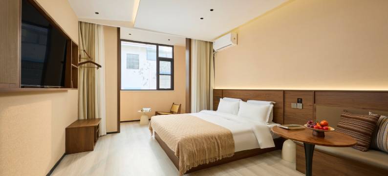 花筑·叁顾民宿(开封万岁山大宋武侠城店)图片