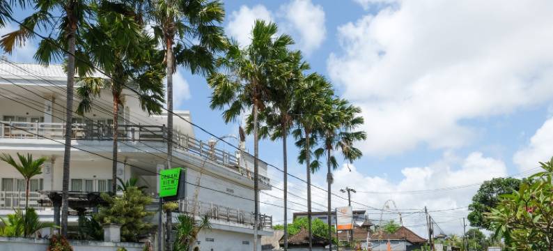 Urbanview Hotel Lilis Ikvala Radha图片