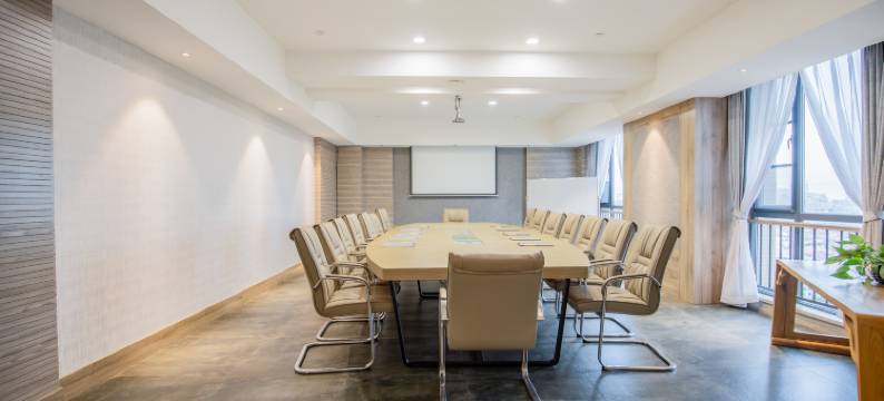 逸尚东方酒店(绵阳园艺山科创园东辰学校店)图片