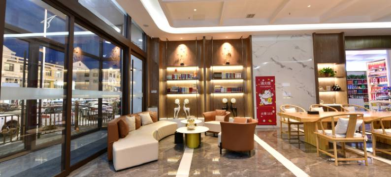 途客都市酒店(锡林浩特维多利广场店)图片