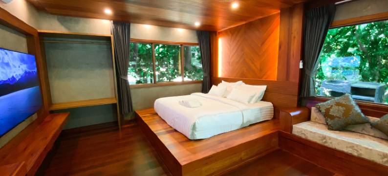 River Tales Kaengkrachan图片