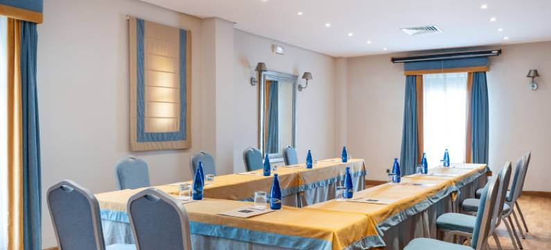 帕拉多卡拉欧拉酒店(Parador de Calahorra)图片