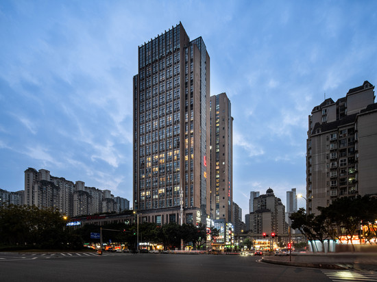 优恩电竞酒店(重庆北站龙头寺公园地铁站店)