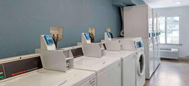 Studio 6 Extended Stay Birmingham Pelham  AL图片