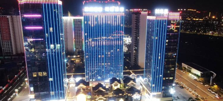 悦享时光酒店(泸州金融中心万象汇店)图片