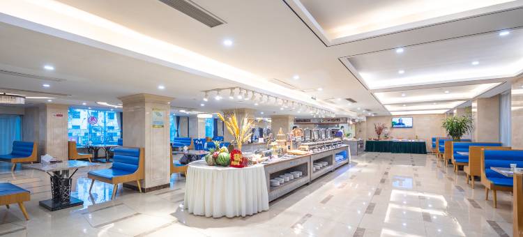 海口五指山国际温泉酒店(骑楼老街日月广场免税店)图片