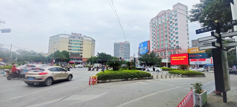 佰盛四季酒店(嘉乐城店)图片