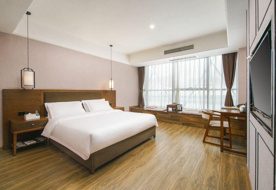 Qianshuiwan Chanyin Hotel Hotel Overview